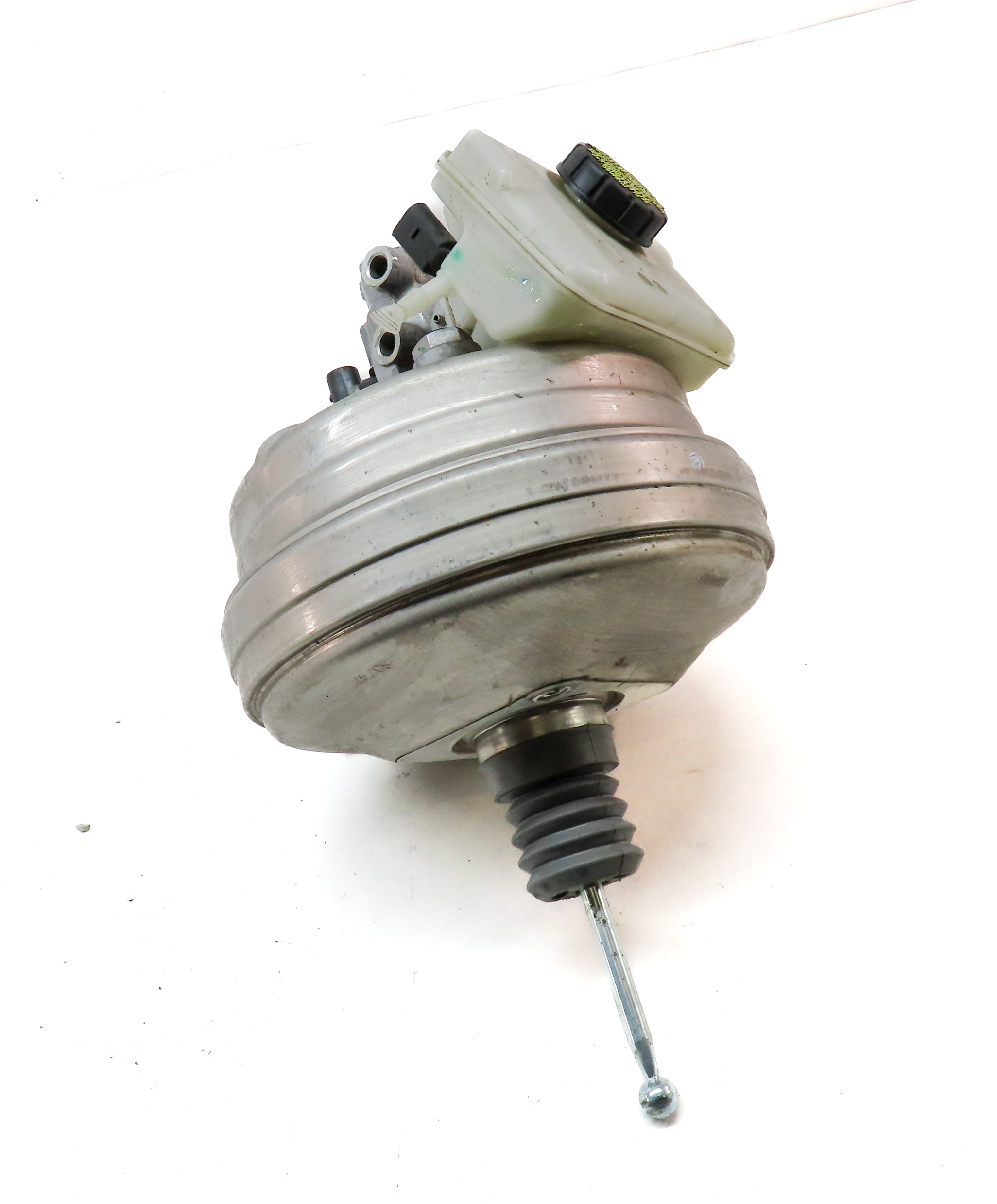 2018-2023 AUDI Q5 SQ5 (FY 80A) POWER BRAKE BOOSTER MASTER CYLINDER RESERVOIR — exact item pictured